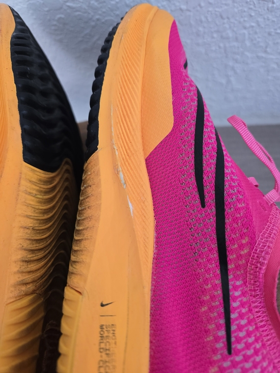 Nike ZoomX Streakfly Hyper Pink Laser Orange DJ6566-600 Men 7.5 / Women 9 main image 5